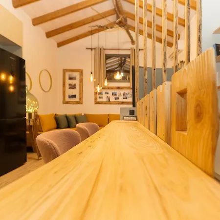 Winehouse Mouzaki-Λημνιώνας Διαμέρισμα *